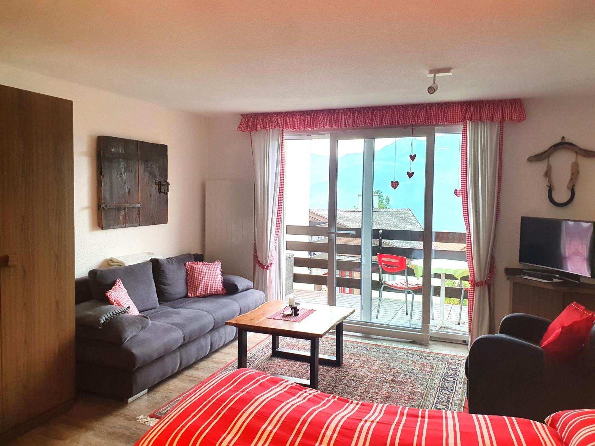 Elfe-Apartments Ferienmietwohnungen エメッテン 部屋 写真