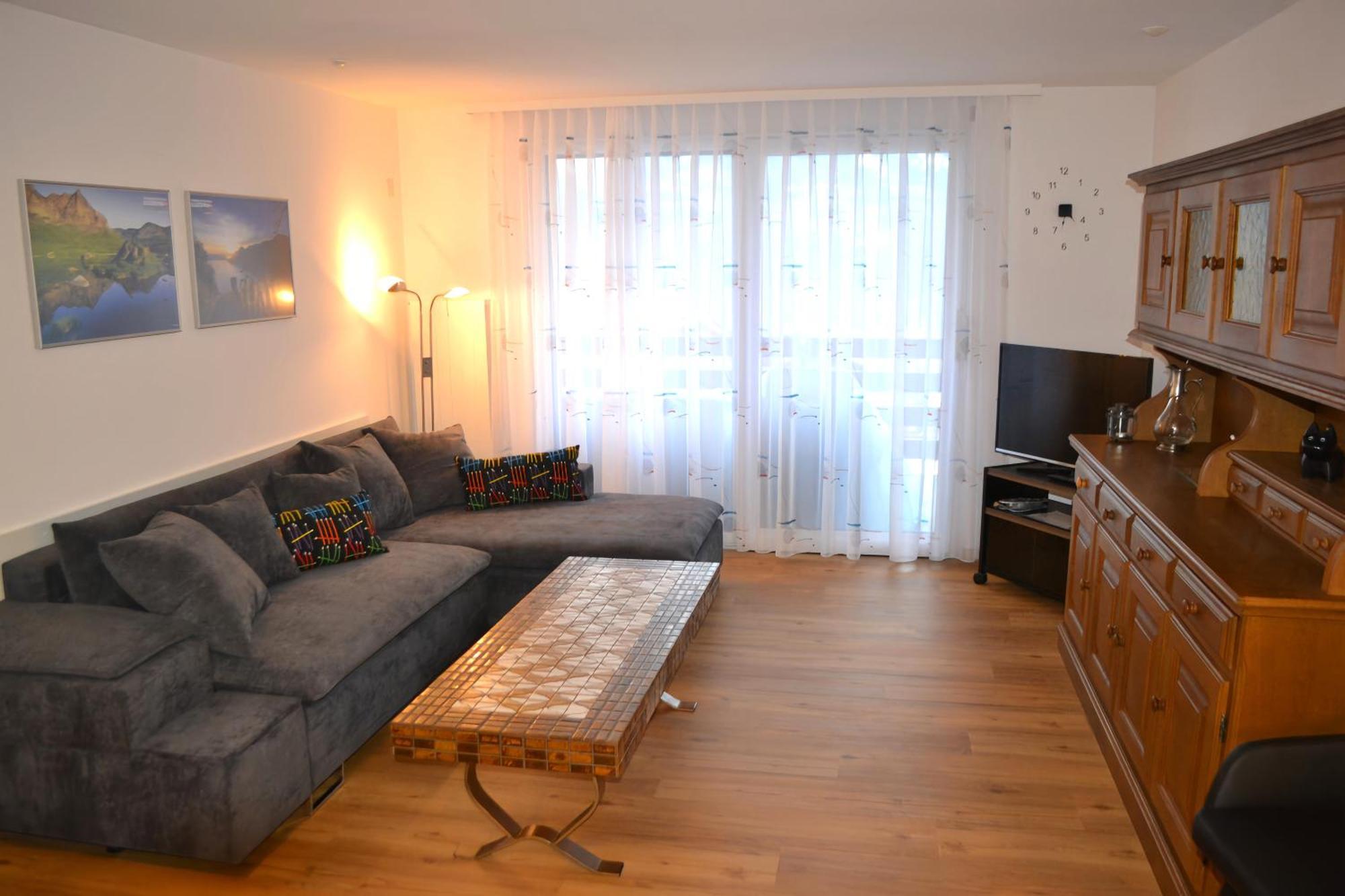 Elfe-Apartments Ferienmietwohnungen エメッテン 部屋 写真