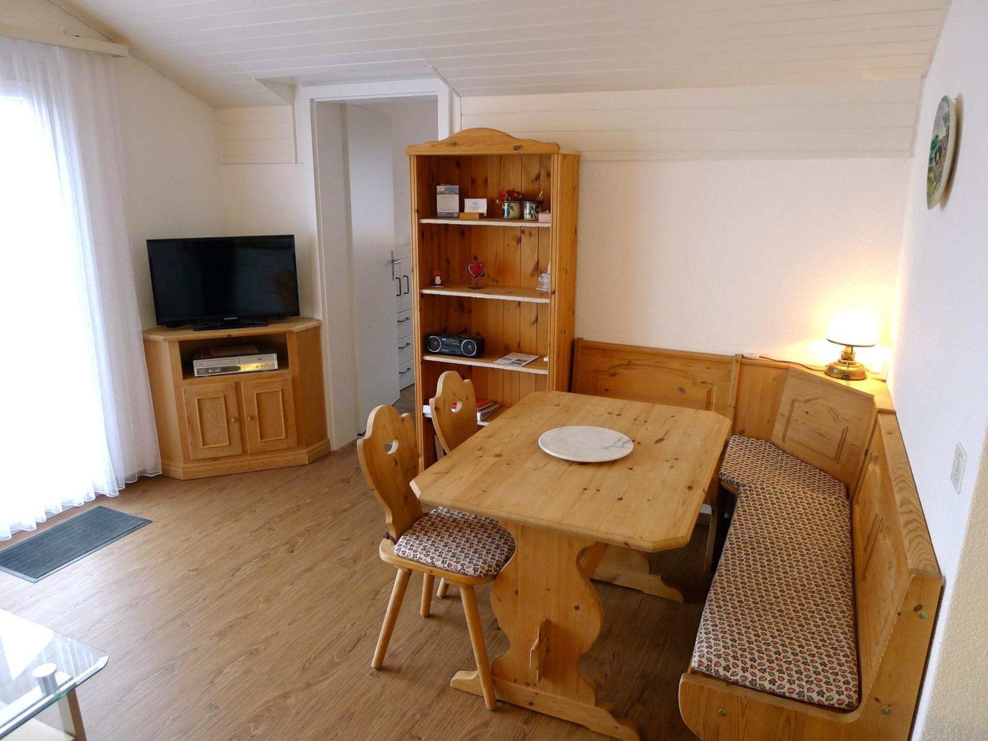 Elfe-Apartments Ferienmietwohnungen エメッテン 部屋 写真