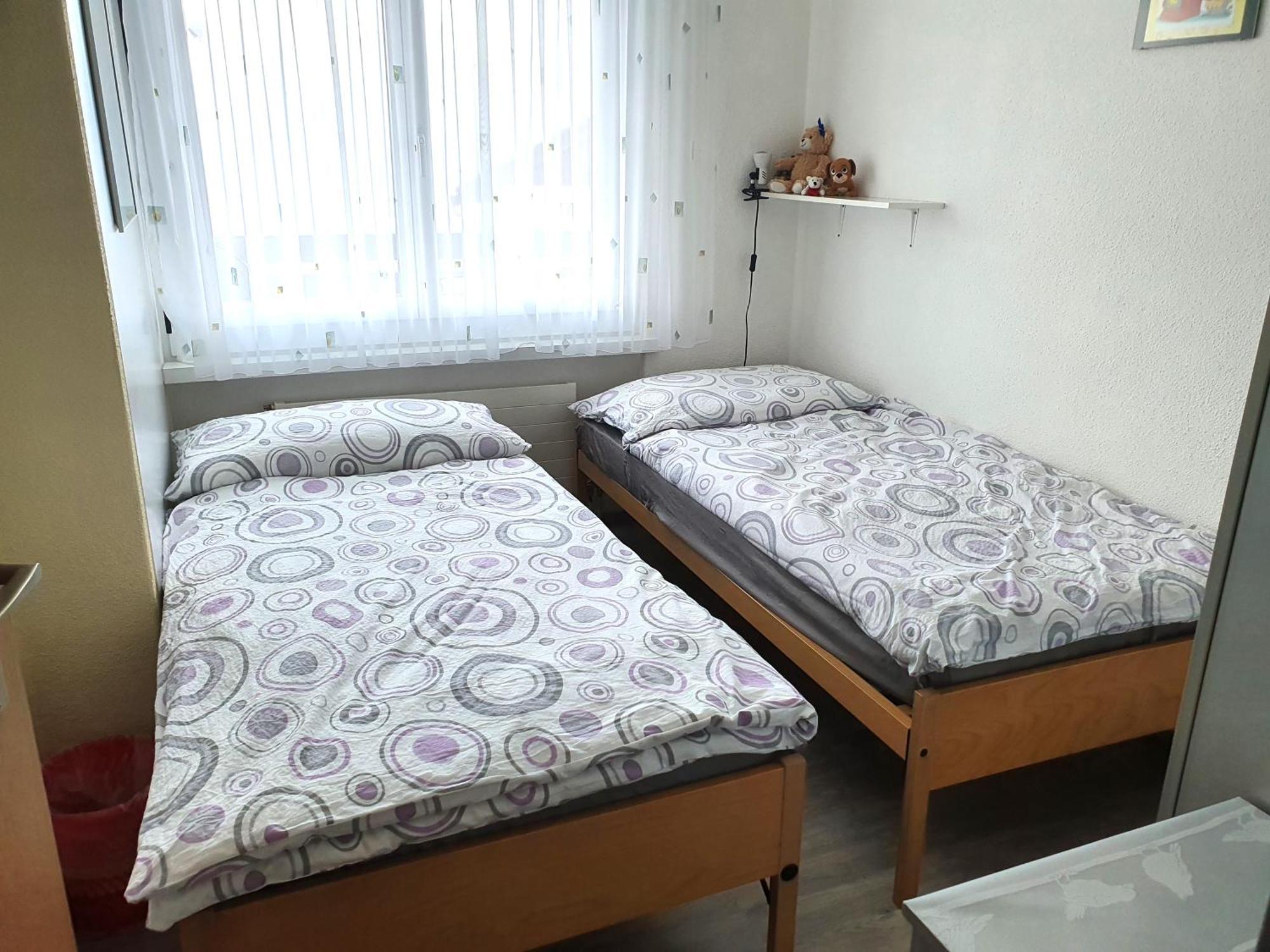 Elfe-Apartments Ferienmietwohnungen エメッテン 部屋 写真