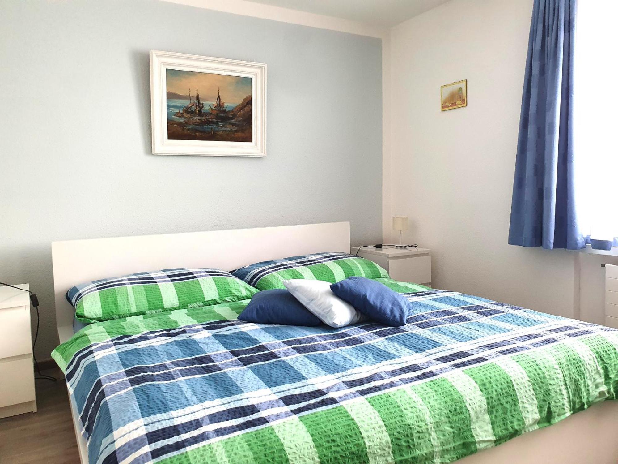 Elfe-Apartments Ferienmietwohnungen エメッテン 部屋 写真
